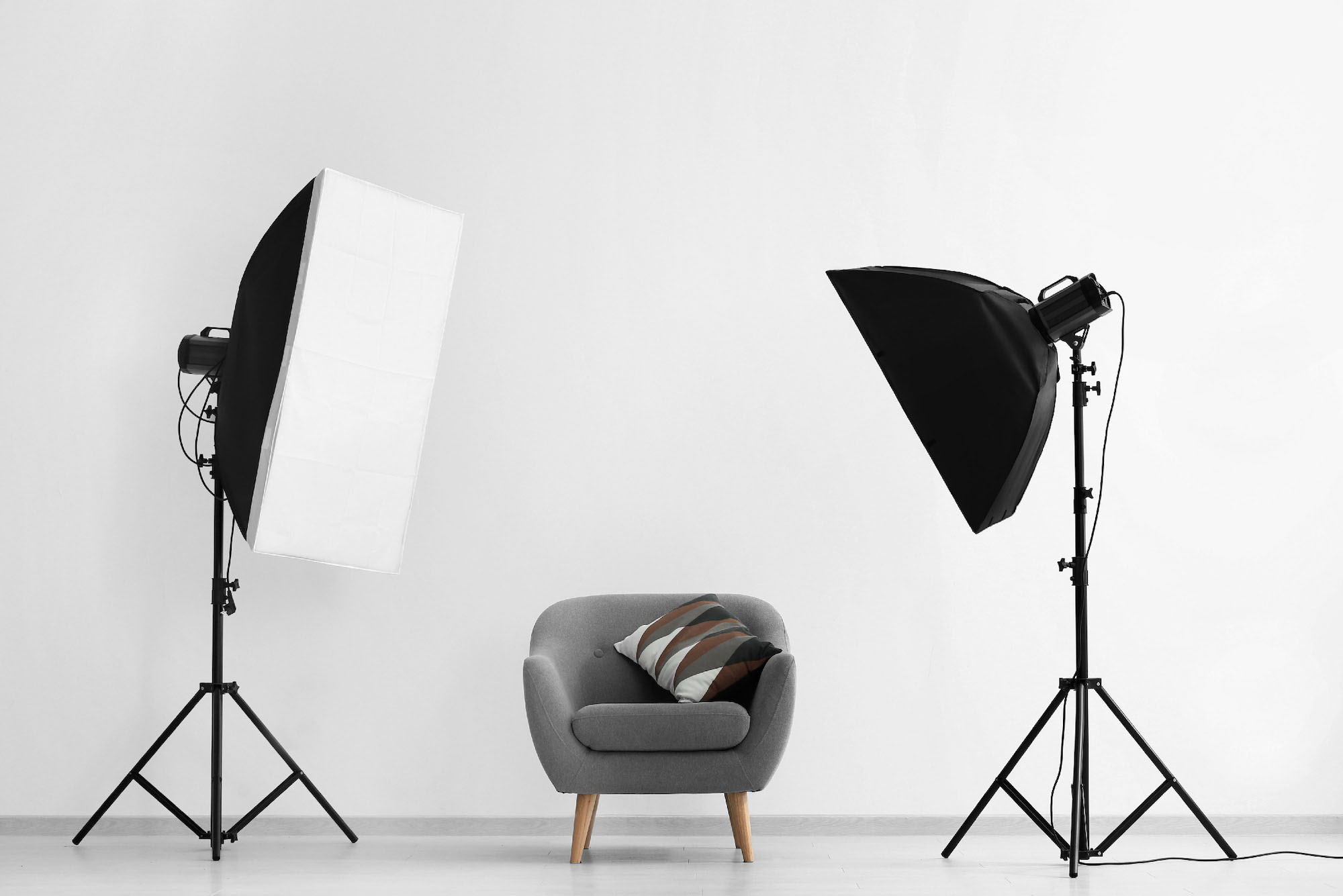 Step-by-step ecommerce photography studio setup with camera, lighting equipment, and backdrop for product photography